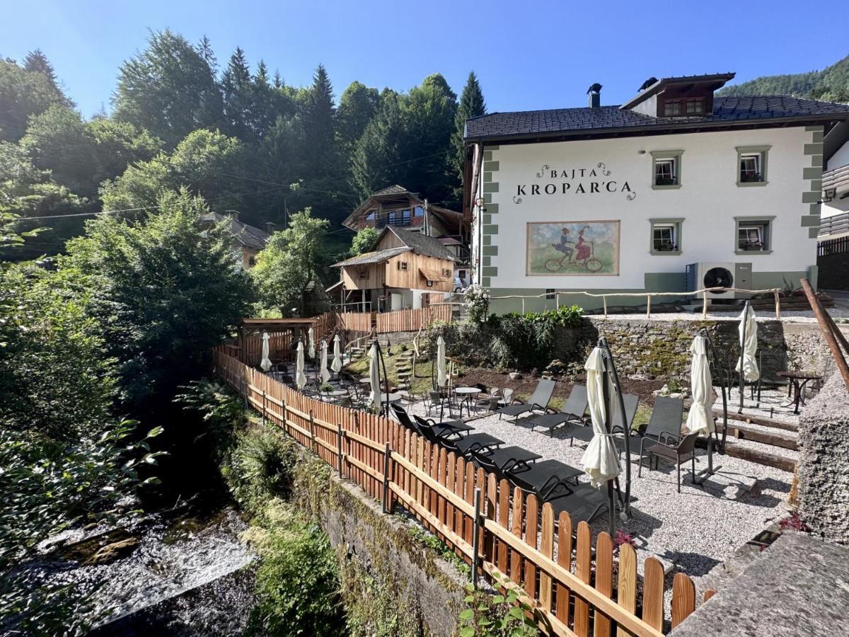 Bajta Kroparica Exteriör bild